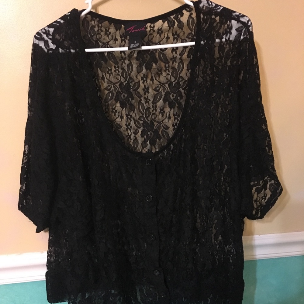 Torrid size 2 lace top
